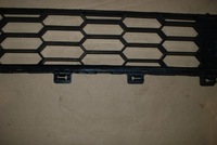 фото thumb №10, Mitsubishi l200 v 2015- решётка радиатора решётка средняя бампера перед 6402a357