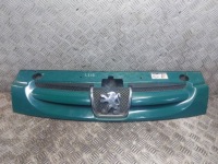 фото thumb №1, Решётка радиатора решётка радиатора радиатора peugeot partner i lift kqvb