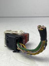 фото thumb №6, Разъёмы штекер колодка коробка предохранителей bsm r03