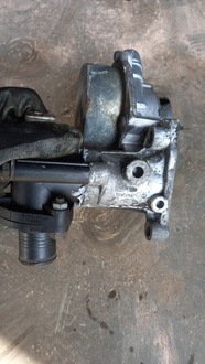 фото thumb №4, Насос vacu ford mondeo mk3 02r xs7q-2a451-bh