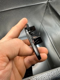 фото thumb №14, Заглушка распылителя volvo xc60 2014-2017 цвета