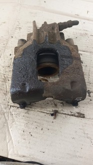 фото thumb №1, Супорт лівий перед ford focus mk1 03r