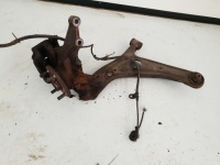 фото thumb №1, Toyota yaris i verso 1.4 d4d поворотный кулак рычаг