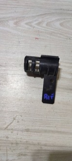 фото thumb №1, Кронштейн радиатора peugeot rifter 8687802