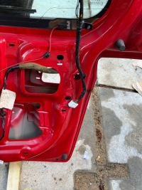 фото thumb №11, Mazda 2 dy крышка багажника красная