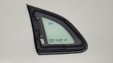 фото thumb №5, Volvo v40 стекло боковая зад правая крыльев заднего