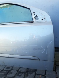 фото thumb №3, Двері правий перед opel astra h z167