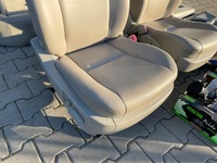 фото thumb №9, Toyota avensis t27 рестайлінг універсал сидіння шкіра салон прокладка duńczyka ремені