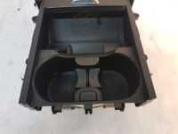 фото thumb №14, Бардачок mecedes eqa gla w177 w118 зарядное устройство индукционная a1776806001