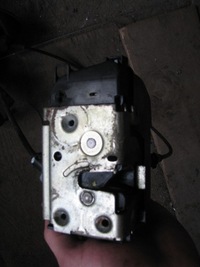 фото thumb №3, Замок дверь левый зад задних renault megane ii sedan