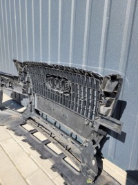 Бампер передний перед audi q5 8r уголок левая решётка радиатора решётка  8r0807437 08-12 с Разборки, фото thumb