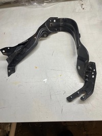 фото thumb №5, Mercedes w203 панель фари поперечина передній правий