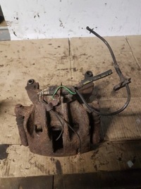 фото thumb №1, Суппорт тормозной левый перед ulysse i lift