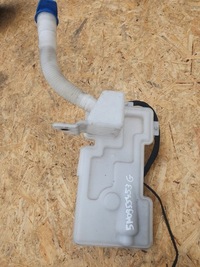 фото thumb №1, Бачок омивача 5n0955453g vw