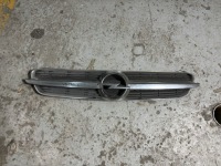 фото thumb №1, Opel vectra c решётка радиатора бампера