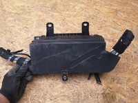 фото thumb №2, F pace velar коробка предохранителей корпус