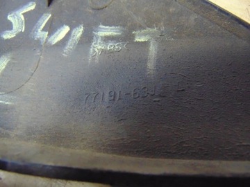 фото thumb №5, Маскировочная накладка треугольник левый suzuki swift 77191-63j10