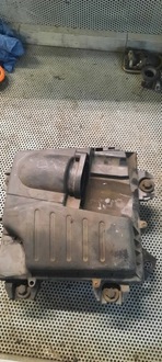 фото thumb №1, Корпус фільтра повітря 8200760899b renault trafic