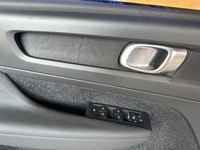 фото thumb №4, Оббивка, обшивка двері лівий перед volvo xc40