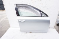 фото thumb №1, Двері правий перед skoda octavia 3 iii la7w пошкоджені