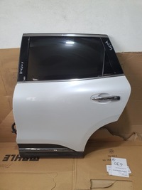 фото thumb №1, Дверь левая задняя koleos ii