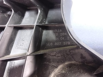 фото thumb №6, Octavia iv hb ковзун бампера зад правий 5e6807378