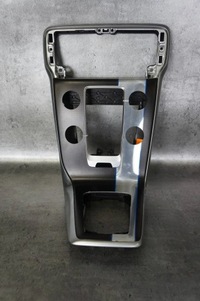 фото thumb №1, Рамка панель обдув радіо volvo v40 ii dekor корпус радіо