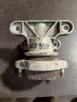 фото thumb №6, Audi a4b6 лапи подушка двигателя 8e0399