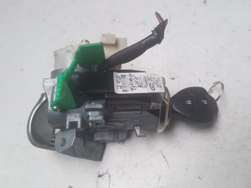 фото thumb №1, Toyota auris 1 i 06-12r замок запалювання ключ