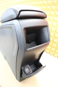 фото thumb №7, Mercedes b-klasa w246 підлокітник тунель середній