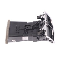 фото thumb №10, Audi q3 8u решётка воздуховод консоли средней зад 8u0819203b