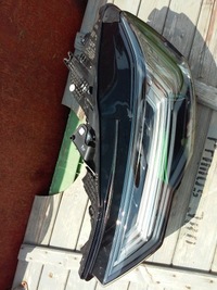 фото thumb №1, Audi a6 c8 4k0 matrix повний led ліва лампа