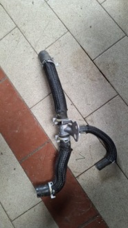 фото thumb №1, Шланг пабтрубок  воды toyota corolla e21 16283-f2040