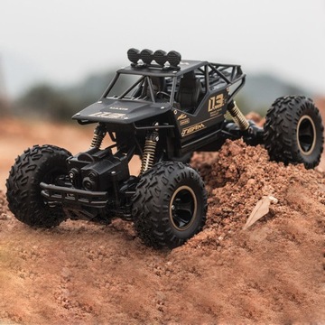 Большой внедорожник RC 4x4 с дистанционным управлением и батарейками типа АА
