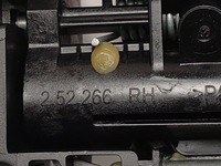 фото thumb №9, Ручка правая дверь правый задняя czerwona 414 alfa romeo stelvio giulia