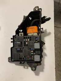 фото thumb №1, Коробка корпус предохранителей volvo v60 31398000 2