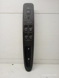 фото thumb №1, Перемикач вікон панель alfa romeo mito 156018353