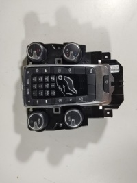 фото thumb №1, Volvo v40 12- панель керування радіо 31346949