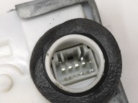 фото thumb №7, Toyota prius xw30 замок дверь передних 2011