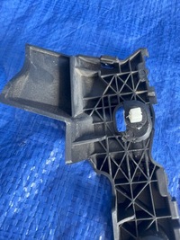 фото thumb №7, Напрямна бампера задня правий kia stonic lift 86614-h8400