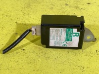 фото thumb №1, Toyota rav4 - модуль / блок керування двері - 8974142220