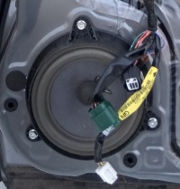 фото thumb №1, Динамик дверь правый задняя infiniti ex30d ex35 ex37 qx50