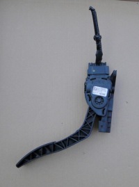 фото thumb №1, Педаль потенціометр газу mazda 2 ii fiesta mk7 1.6