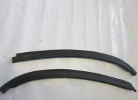 фото thumb №1, Chrysler town country 11- молдинг крыла задняя