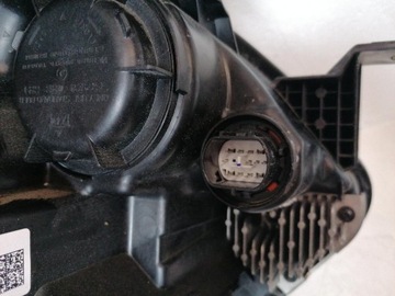 фото thumb №9, Kia sportage 5 v лампа ліва передня повний led 22– 92101r2000