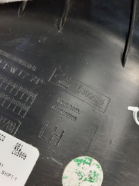 фото thumb №12, Mercedes glb x247 захист поріг молдинг лівий перед