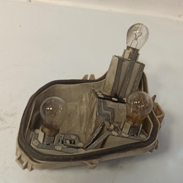 фото thumb №13, Audi a4 b7 вкладка лампи лівий зад 484061l