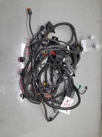 фото thumb №1, Жгут электропроводка отсек двигателя renault captur i 0.9 tce 403889736r