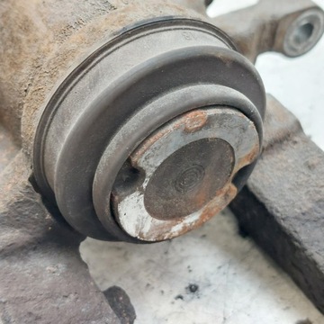 фото thumb №12, Opel astra j супорт гальмівний лівий зад чавунний