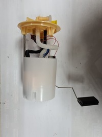 фото thumb №1, Насос топлива w бак renault trafic iii 2,0 d